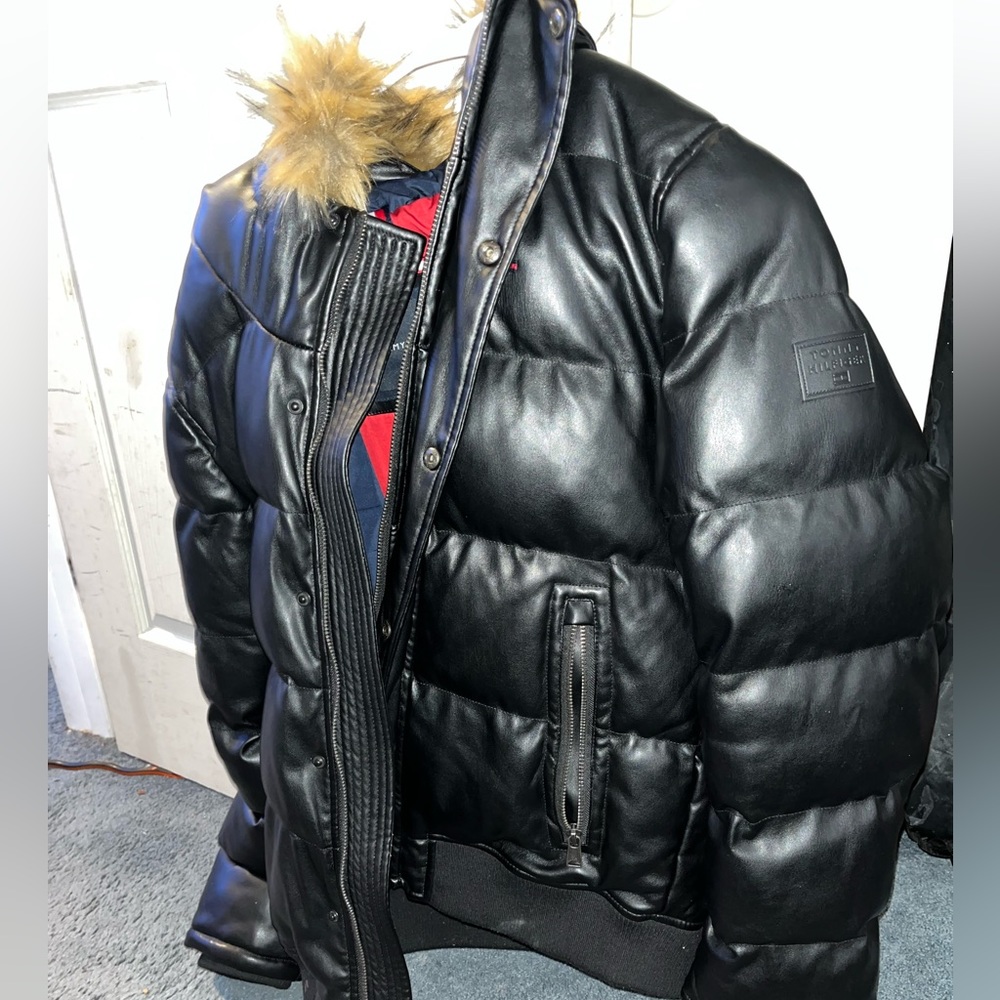Tommy Hilfiger Men's Quilted Snorkel Bomber Jacket (Small) (Black)